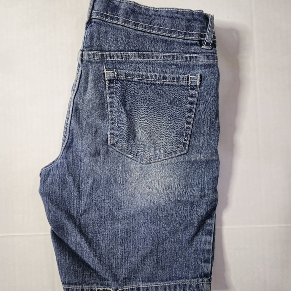 Girls SO Shorts Size 14 Blue Jean Denim Paint Splatter Patriotic Americana July - Picture 3 of 8